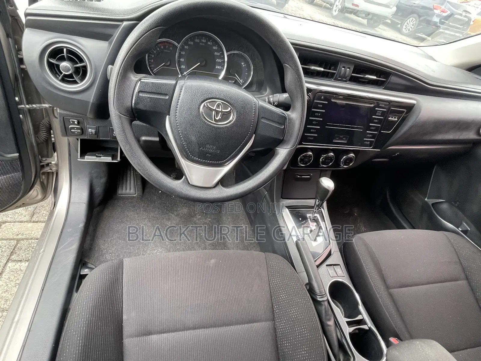 Toyota Corolla 2019 Gray