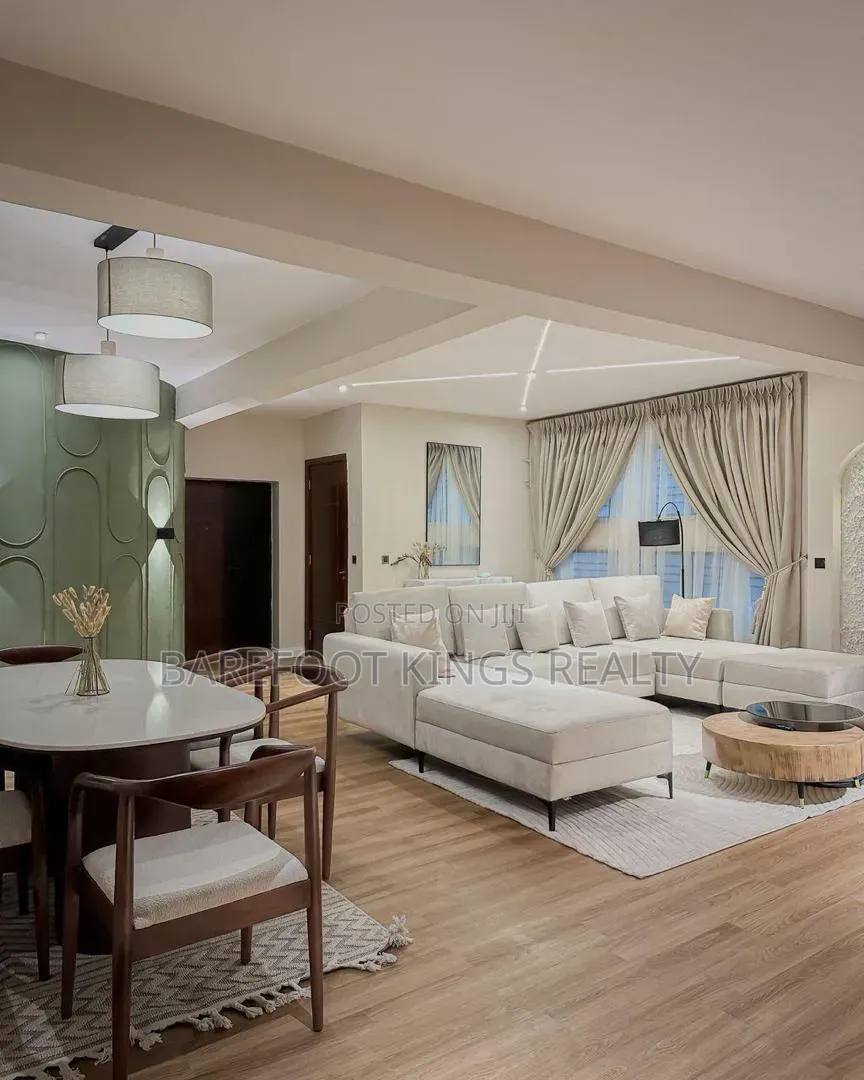 Luxury 3 Bedroom Apartment