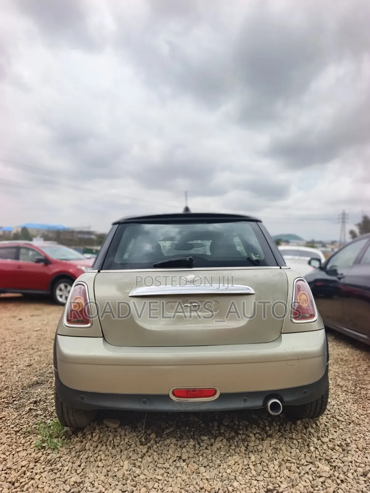 Mini Cooper John Cooper Works 2010 Green
