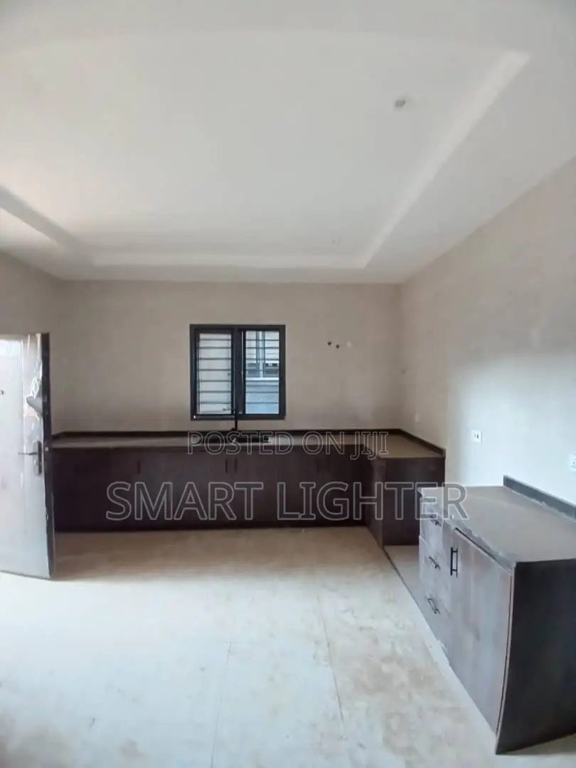 4bdrm Townhouse / Terrace in Kaura for rent