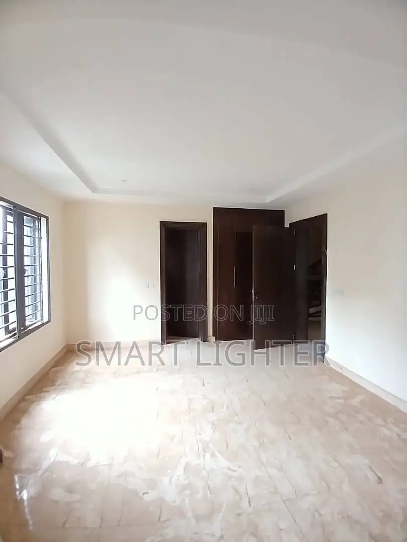 4bdrm Townhouse / Terrace in Kaura for rent