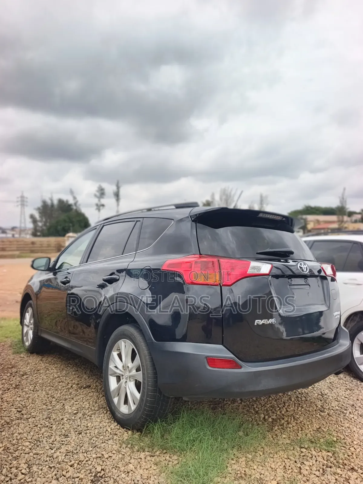 Toyota RAV4 Limited FWD (2.5L 4cyl 6A) 2016 Black
