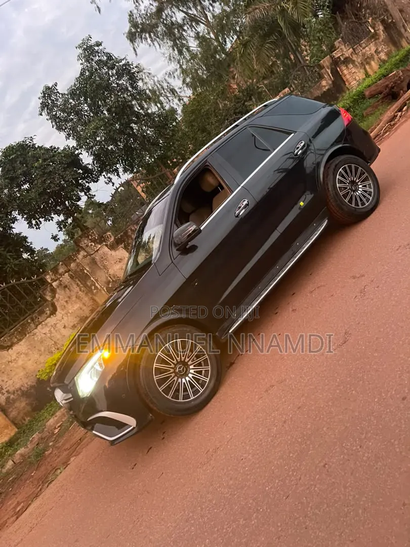 Mercedes-Benz M Class 2013 Black