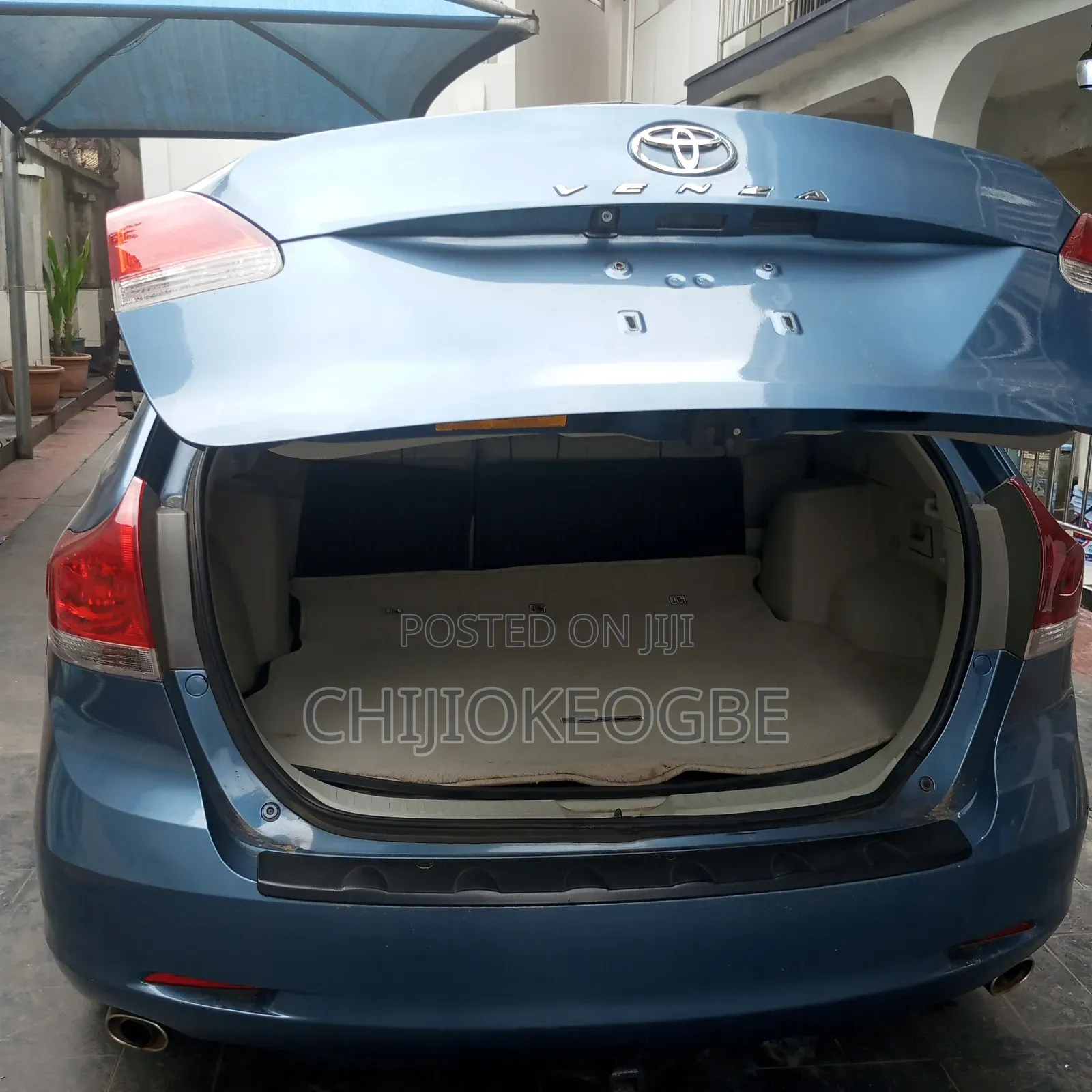 Toyota Venza 2011 Blue