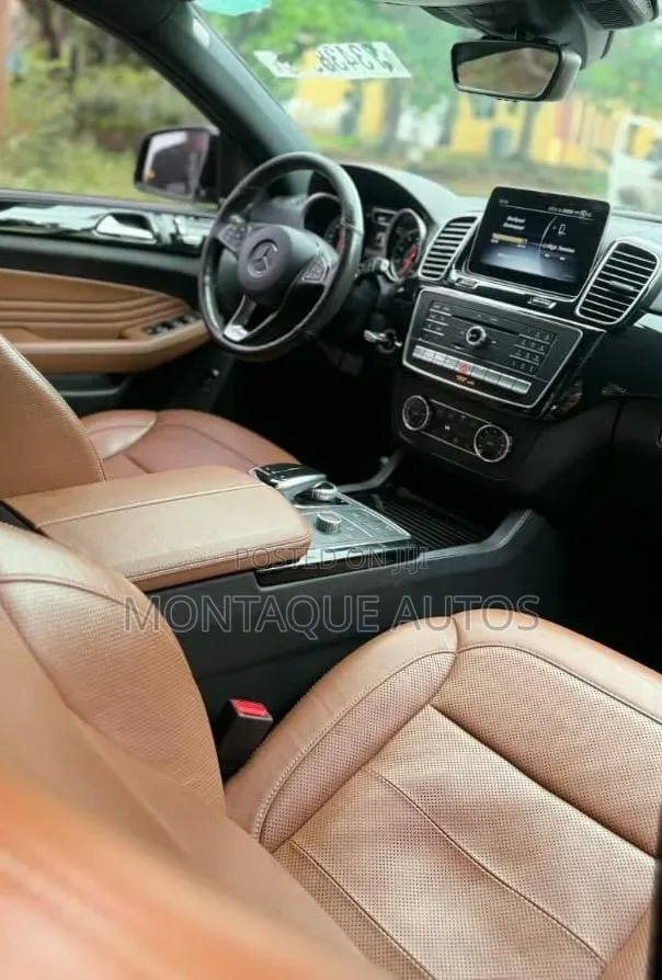 Mercedes-Benz GLE-Class AMG GLE 43 4MATIC 2019 White
