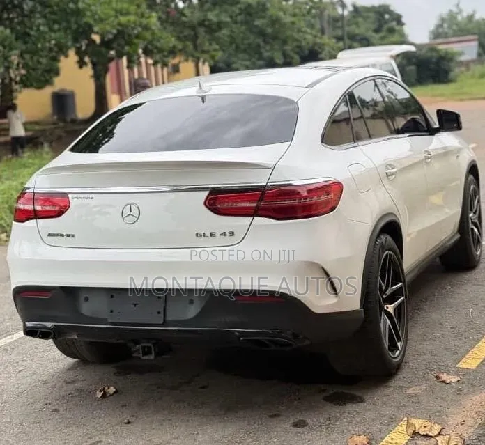 Mercedes-Benz GLE-Class AMG GLE 43 4MATIC 2019 White