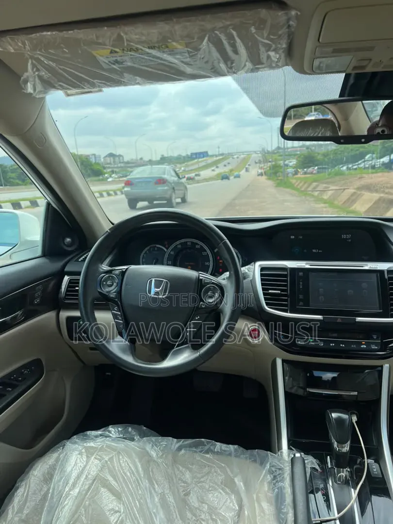 Honda Accord 2016 White
