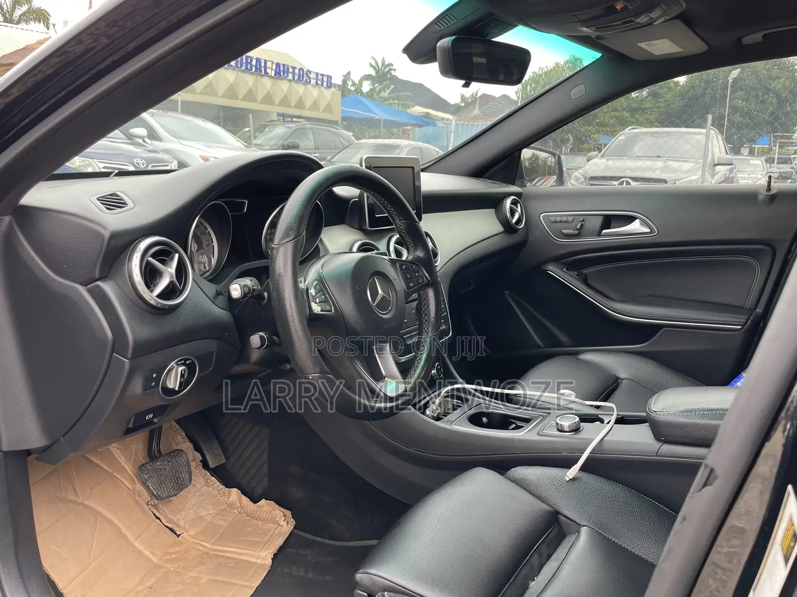 Mercedes-Benz GLA 250 2017 Black