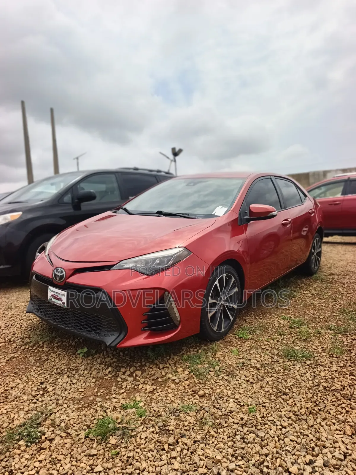 Toyota Corolla SE 4dr Sedan (1.8L 4cyl CVT) 2017 Red