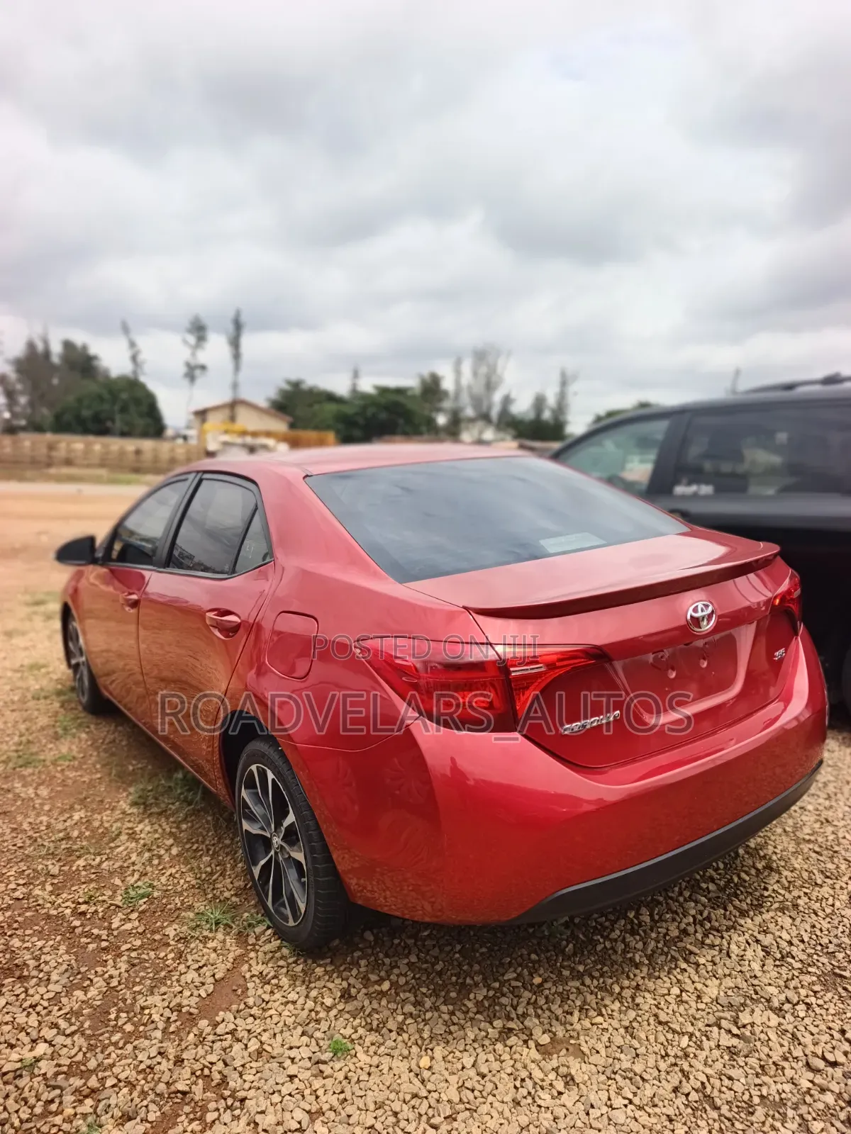 Toyota Corolla SE 4dr Sedan (1.8L 4cyl CVT) 2017 Red