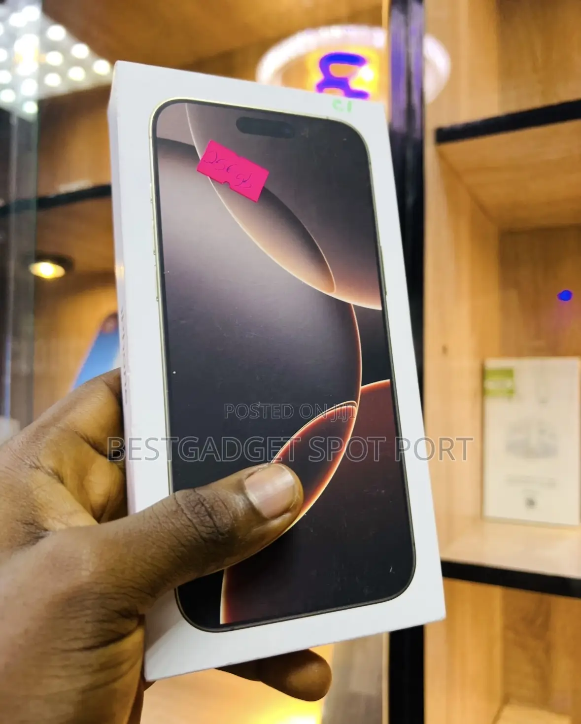 New Apple iPhone 16 Pro 128 GB Gold