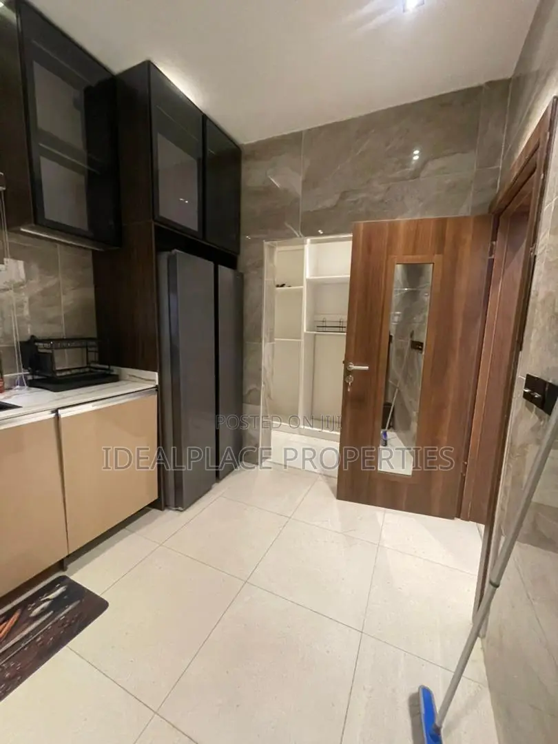 Furnished 3bdrm Penthouse in Ikoyi for rent
