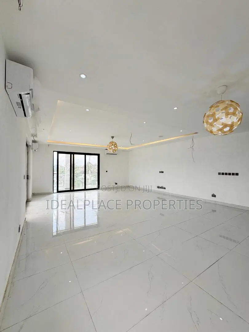 4bdrm Maisonette in Ikoyi for rent