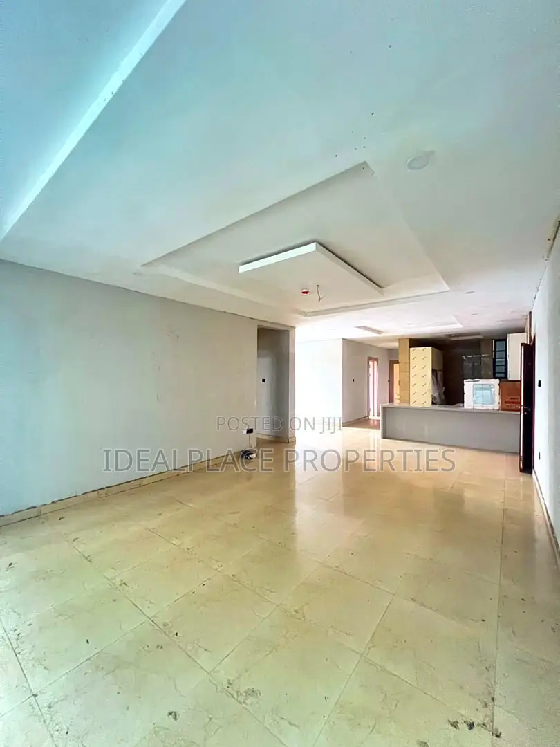 3bdrm Apartment in Victoria Island for rent