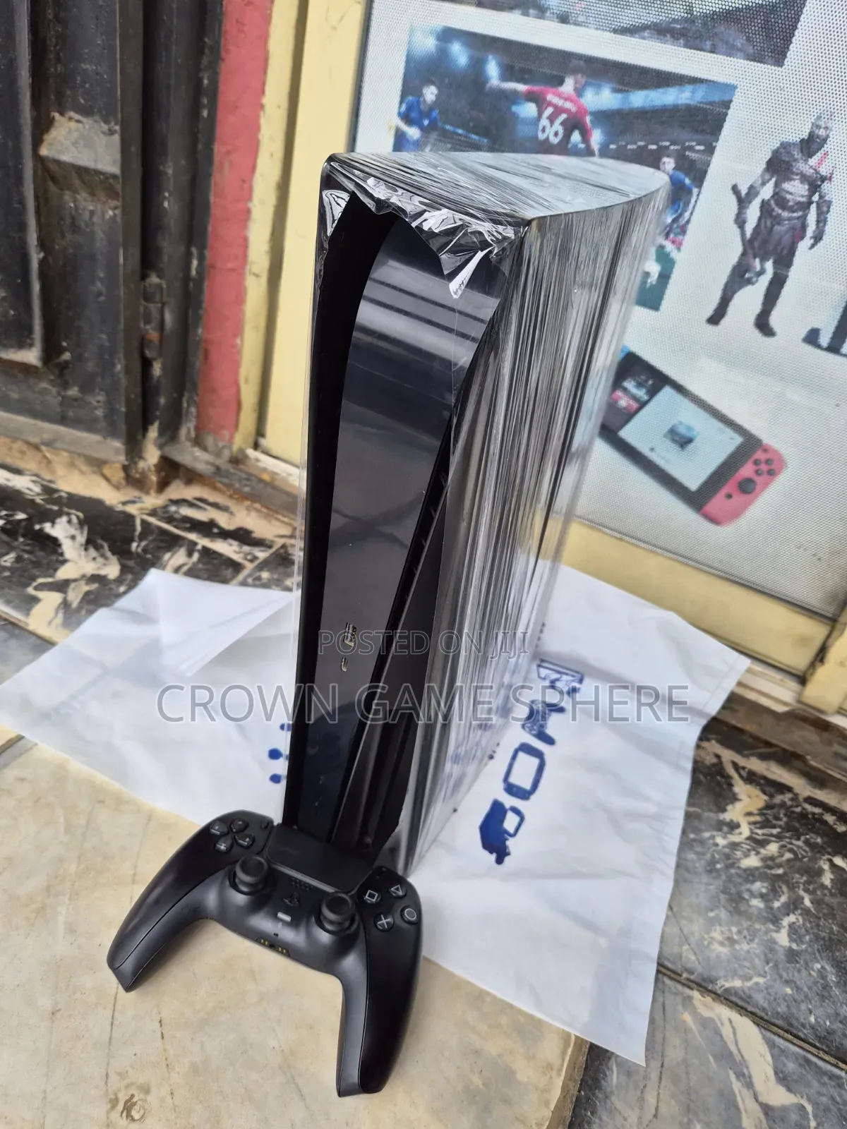 Clean Black PS5 With 1 Pad Available Sale or Swap