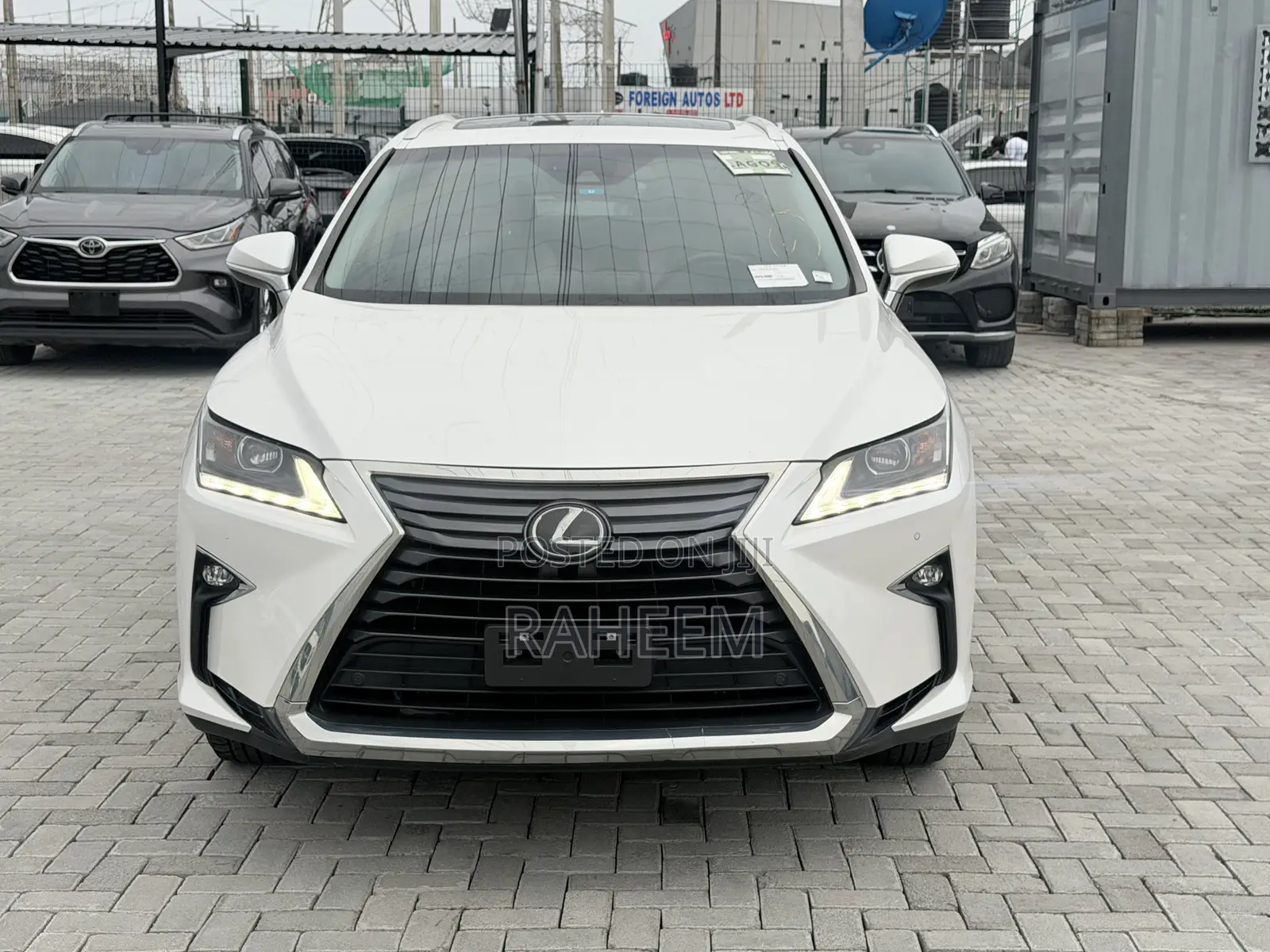 Lexus RX 350 AWD 2017 White