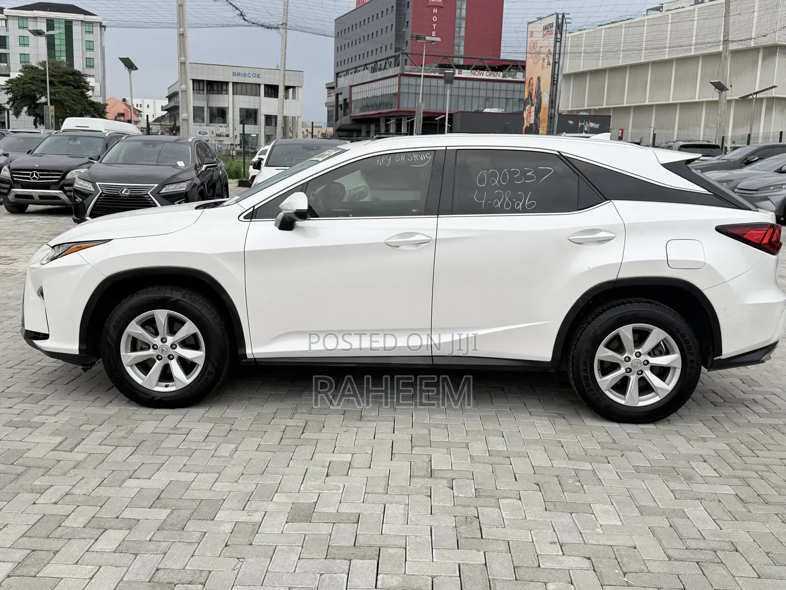 Lexus RX 350 AWD 2017 White