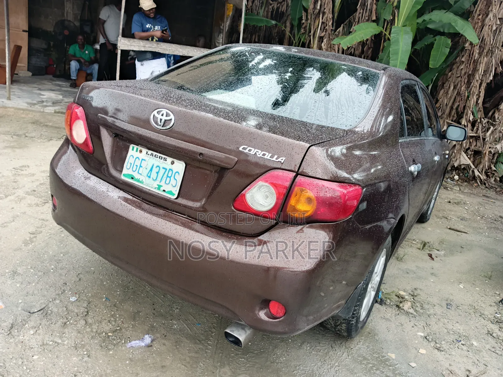 Toyota Corolla 2010 Maroon