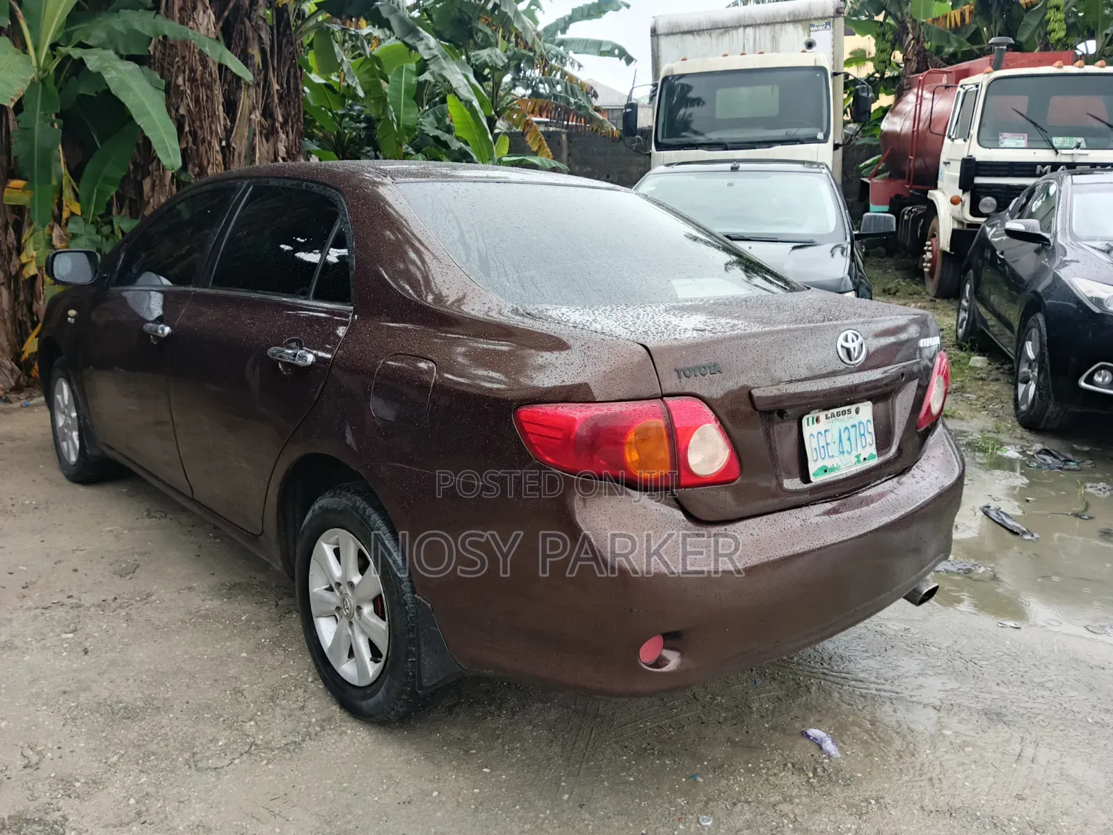 Toyota Corolla 2010 Maroon