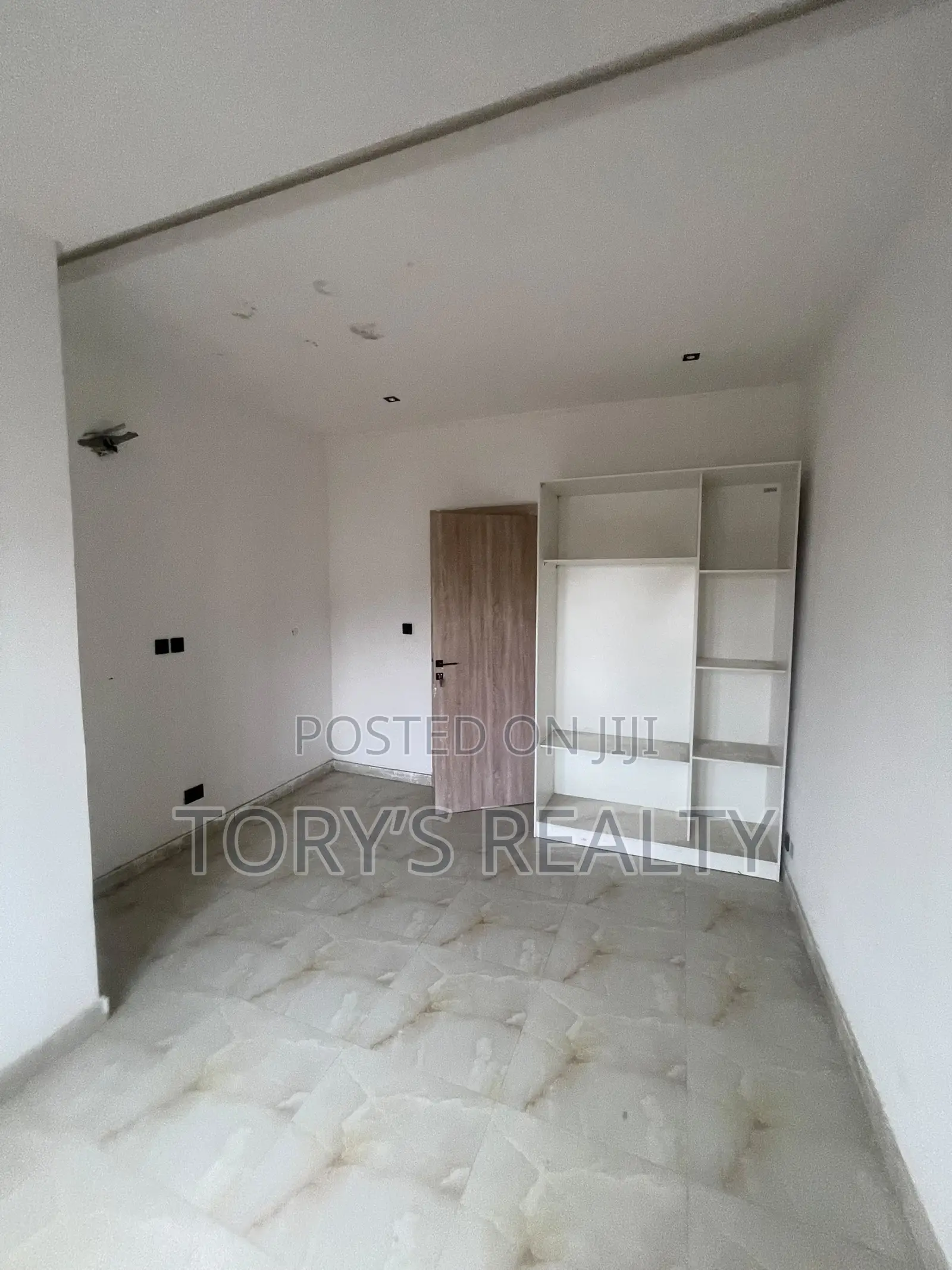 2bdrm Apartment in Ikate for rent