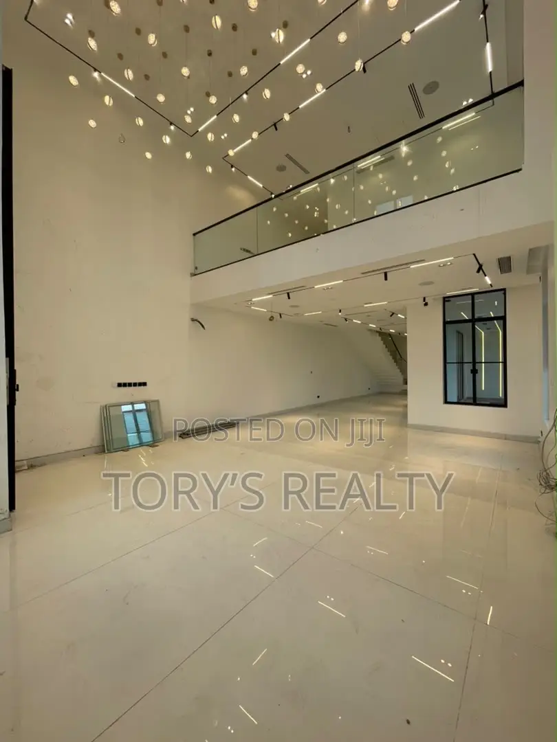 5bdrm Duplex in Ikate for sale