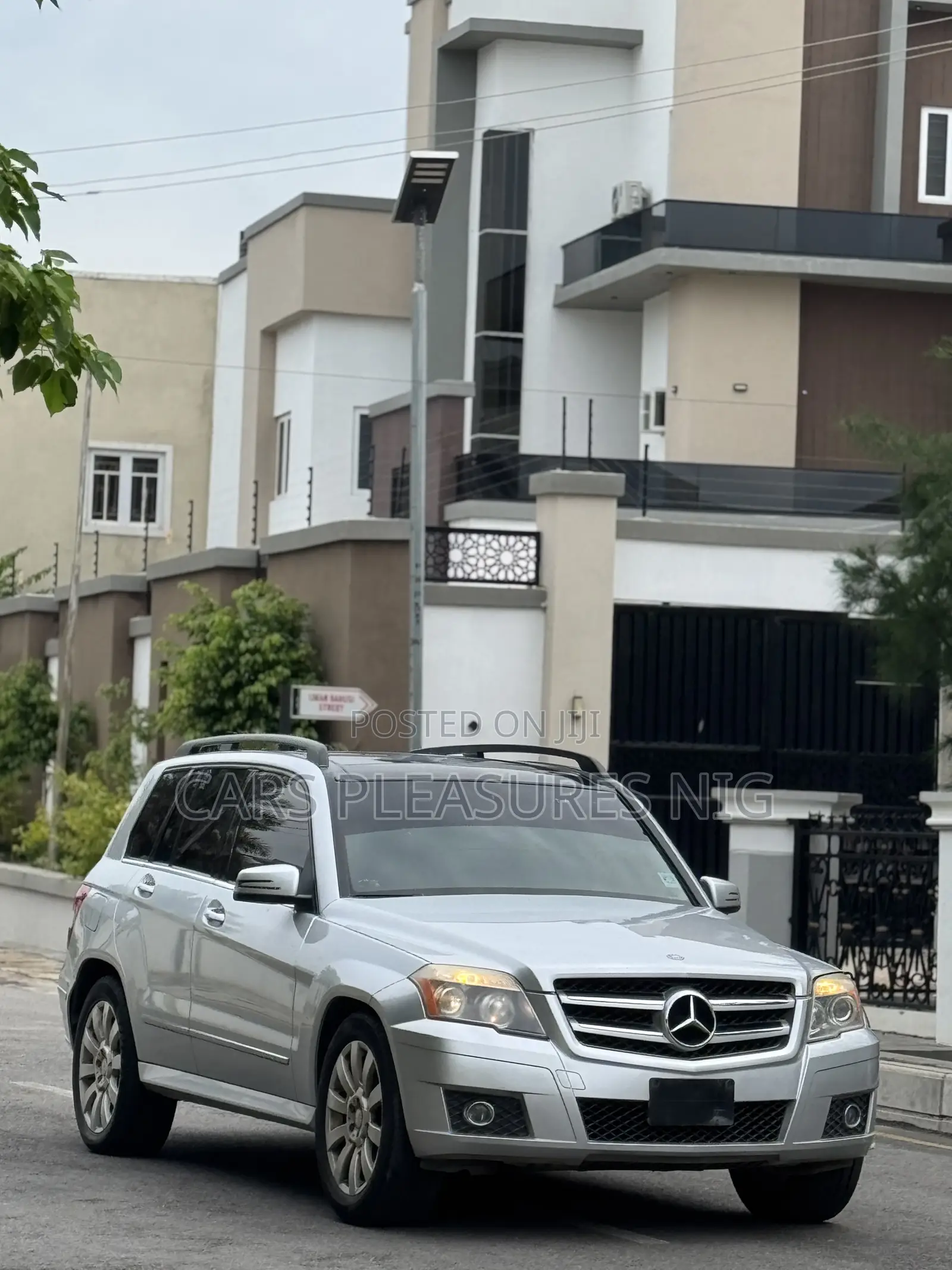 Mercedes-Benz GLK-Class 2011 Silver