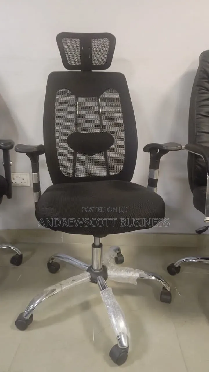 Brand New Executive Swivel Chair Model 9018