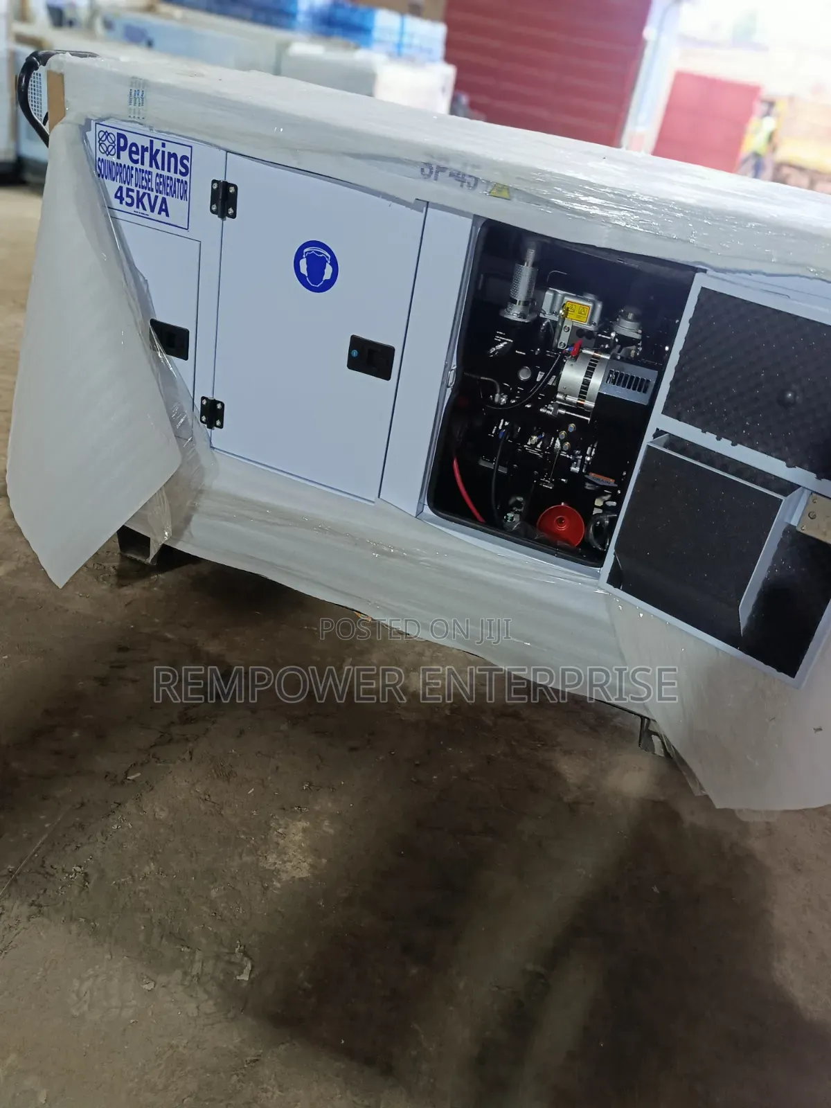 ¢ Perkins Soundproof 45kva Diesel Generator