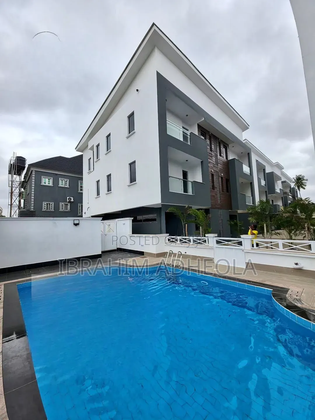 4bdrm Duplex in Ilupeju for rent