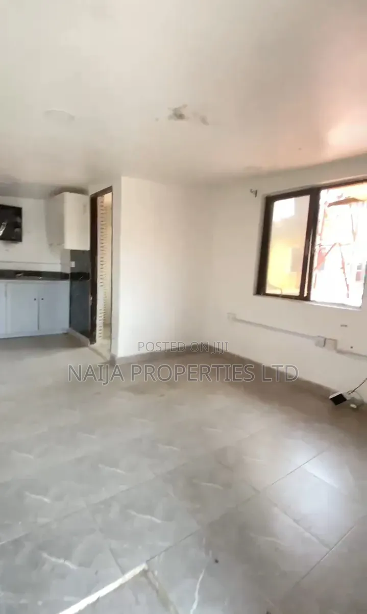 Studio Apartment in Lekki Phase 1 for rent