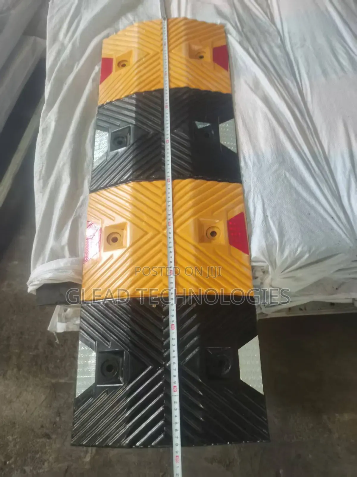50mm Reflective Speed Bump