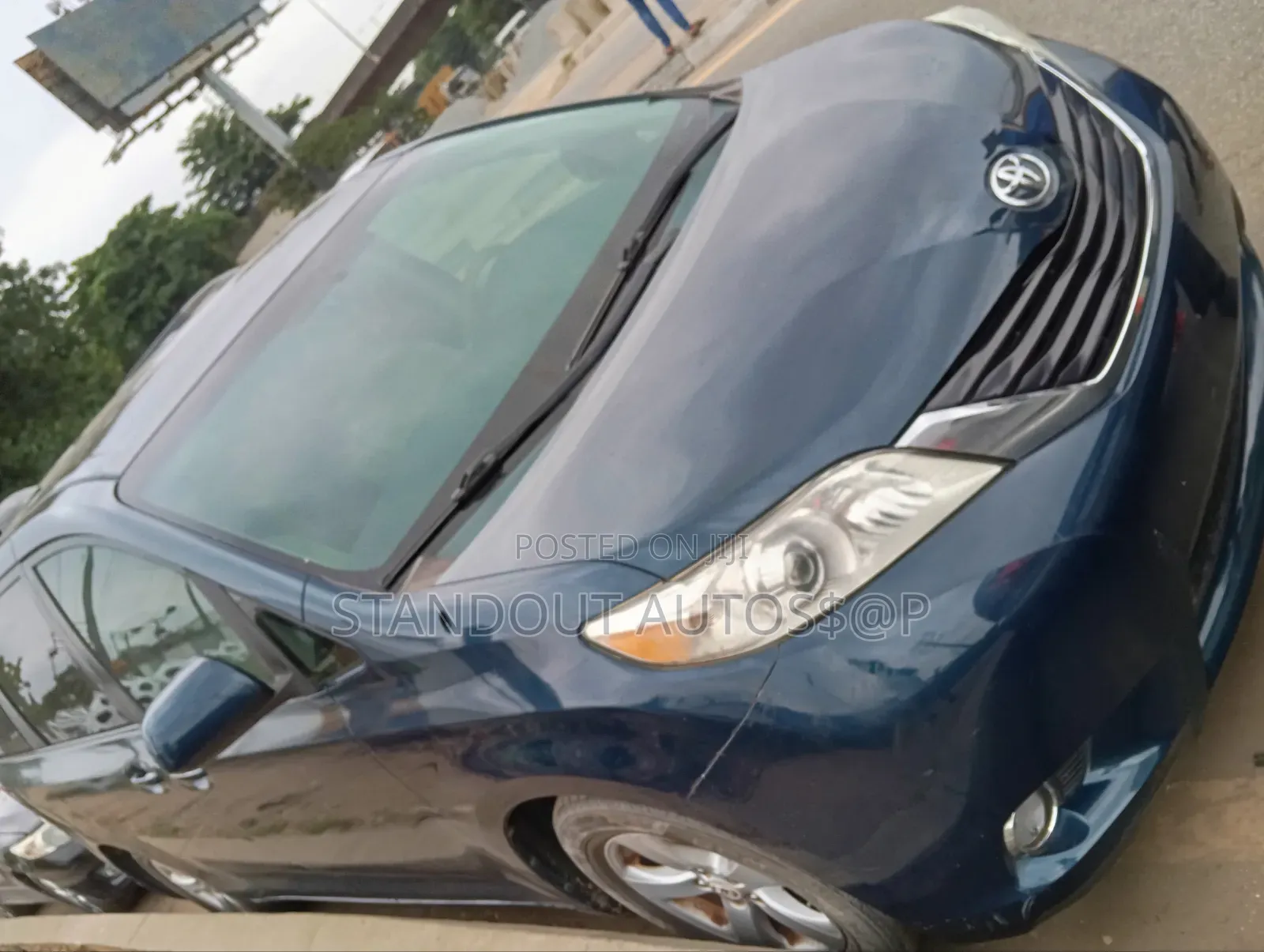 Toyota Sienna 2012 Blue