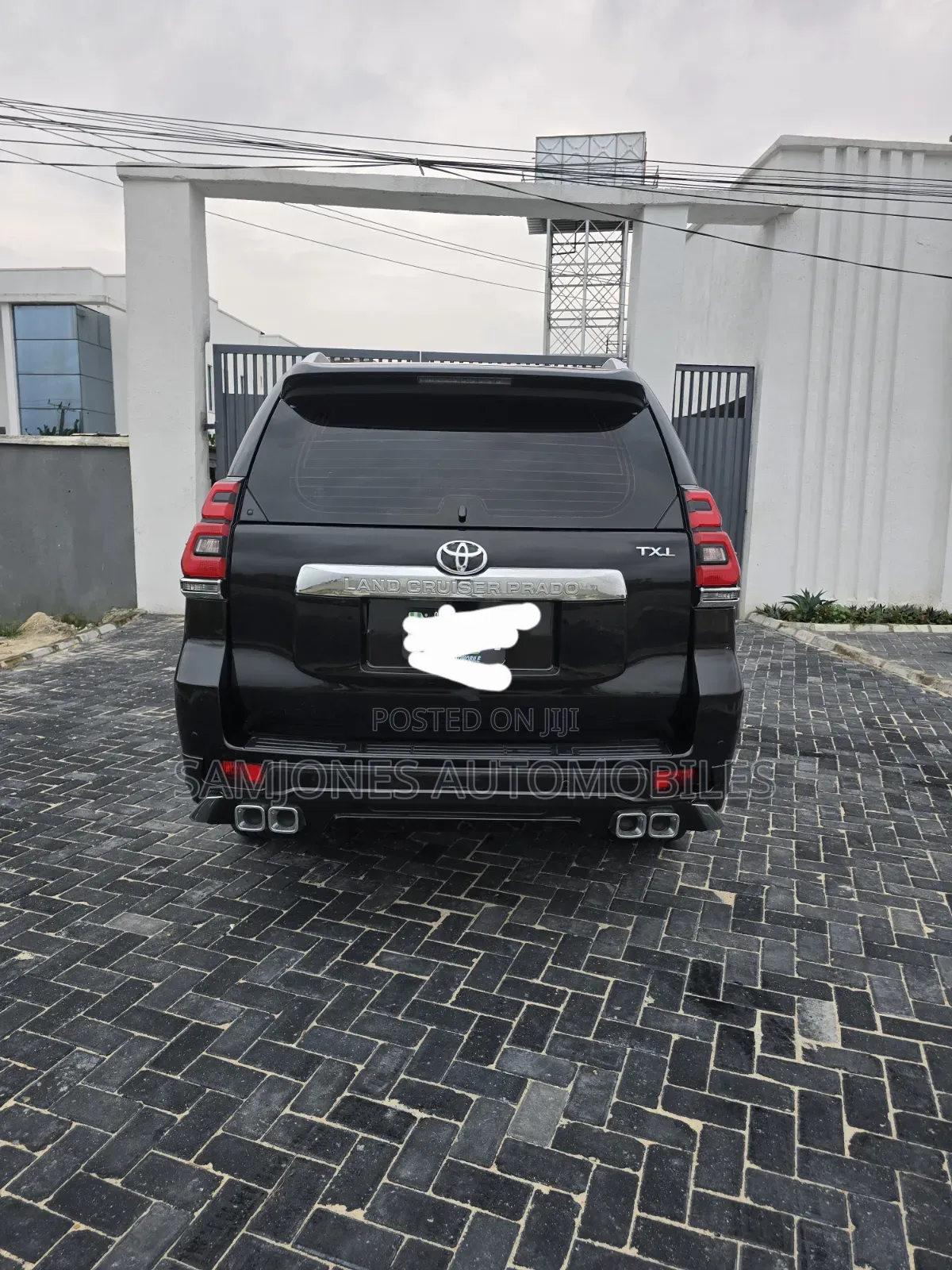 Toyota Land Cruiser Prado 2018 Black