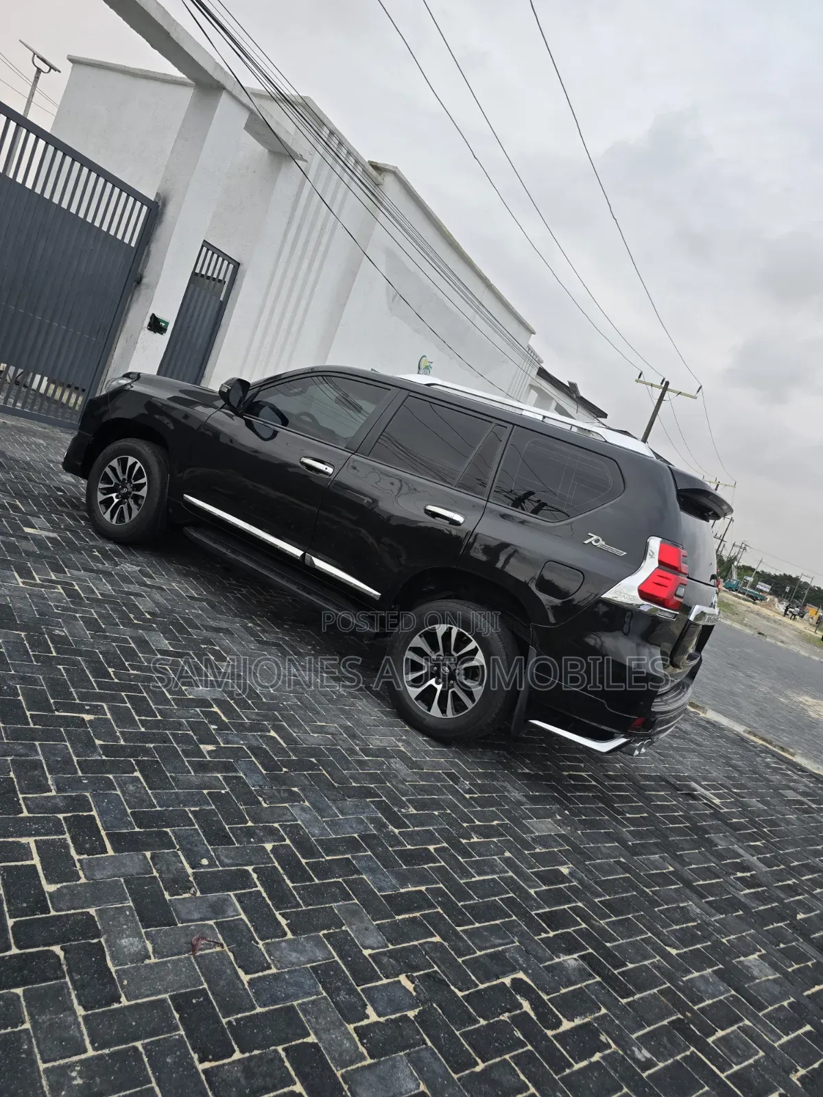 Toyota Land Cruiser Prado 2018 Black