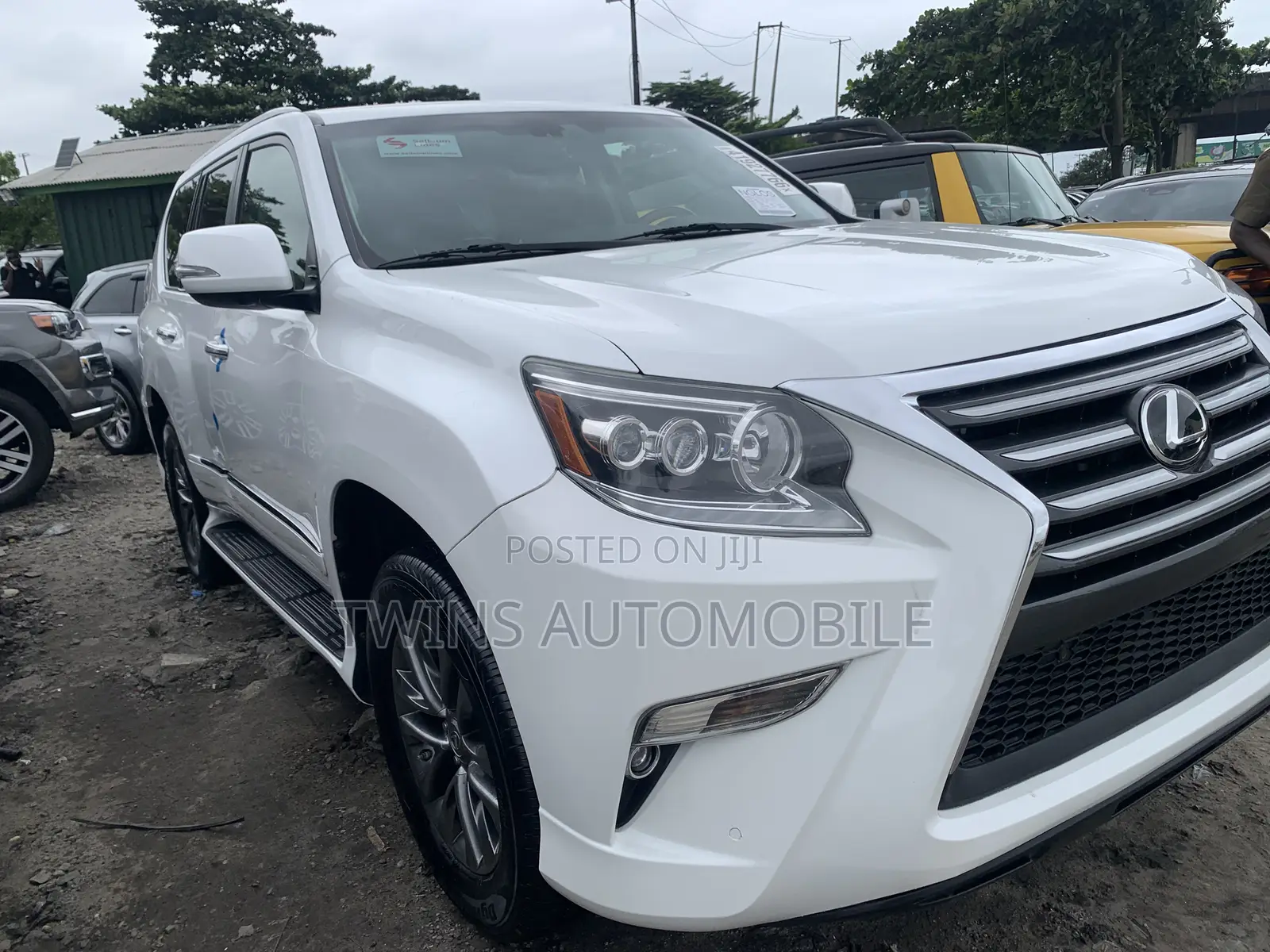 Lexus GX 460 Luxury 2015 White