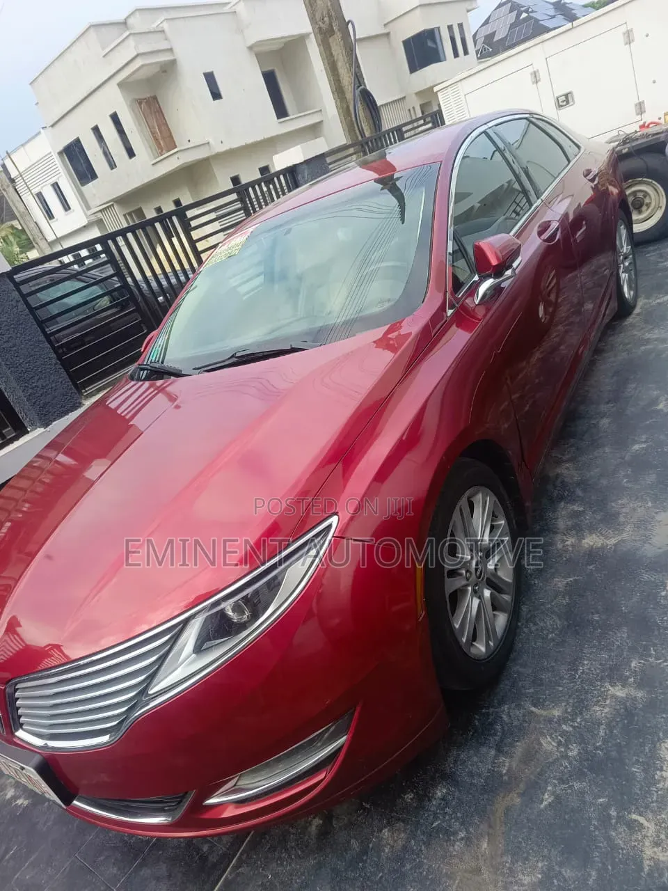 Lincoln MKZ 2015 Red