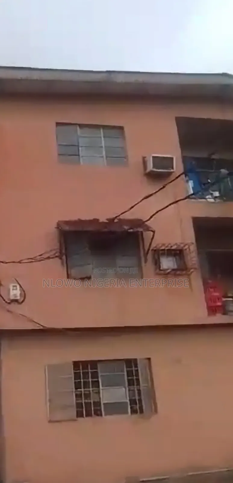 3bdrm Block of Flats in Oworoshoki Estate, Oworonshoki / Gbagada