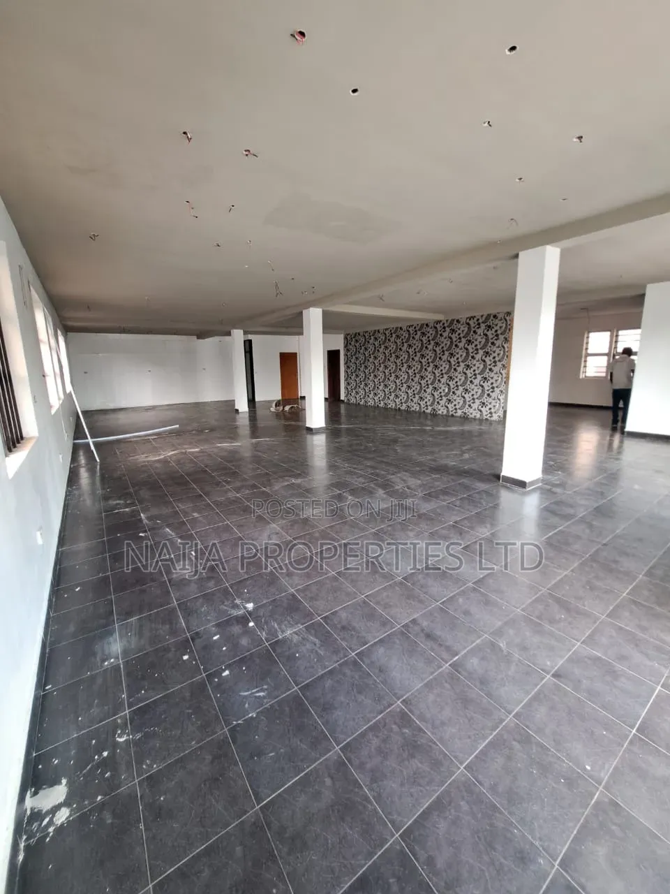 205sqm at Sinari Daranijo, Off Ligali Ayorinde,Victoria Island Fo Rent