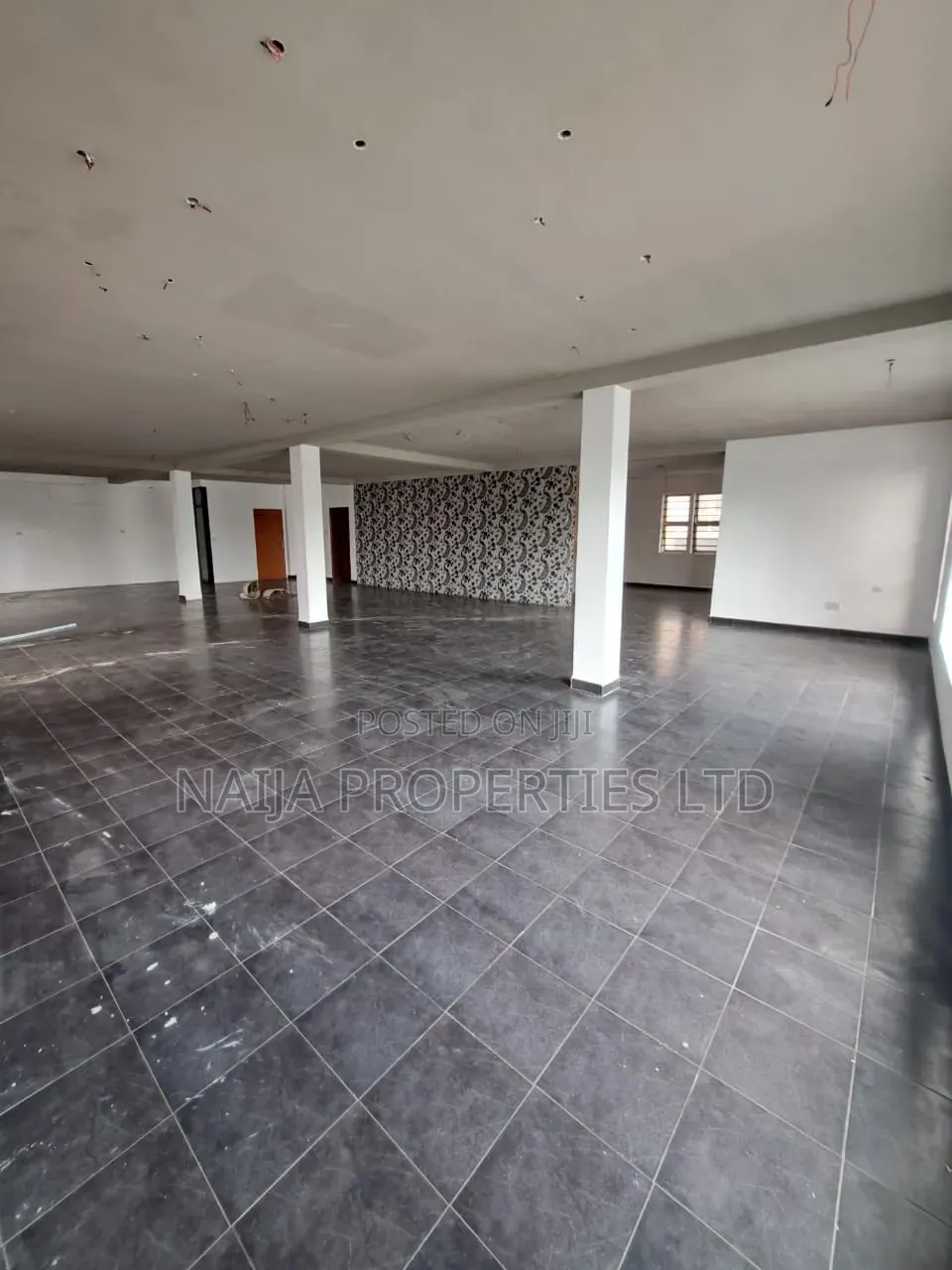 205sqm at Sinari Daranijo, Off Ligali Ayorinde,Victoria Island Fo Rent