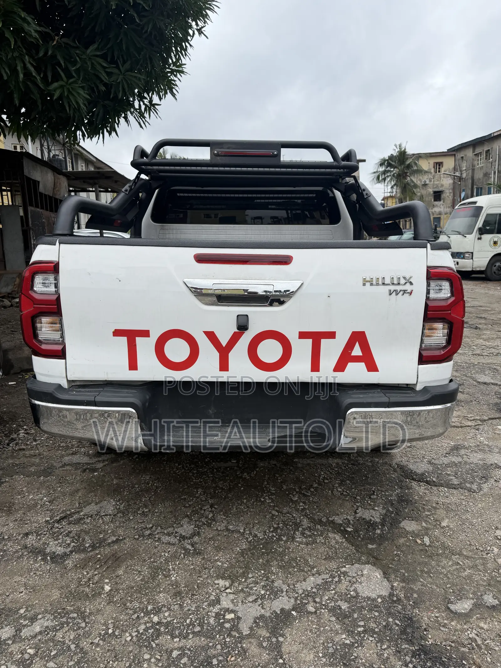 Toyota Hilux 2.0 VVT-i 2010 White