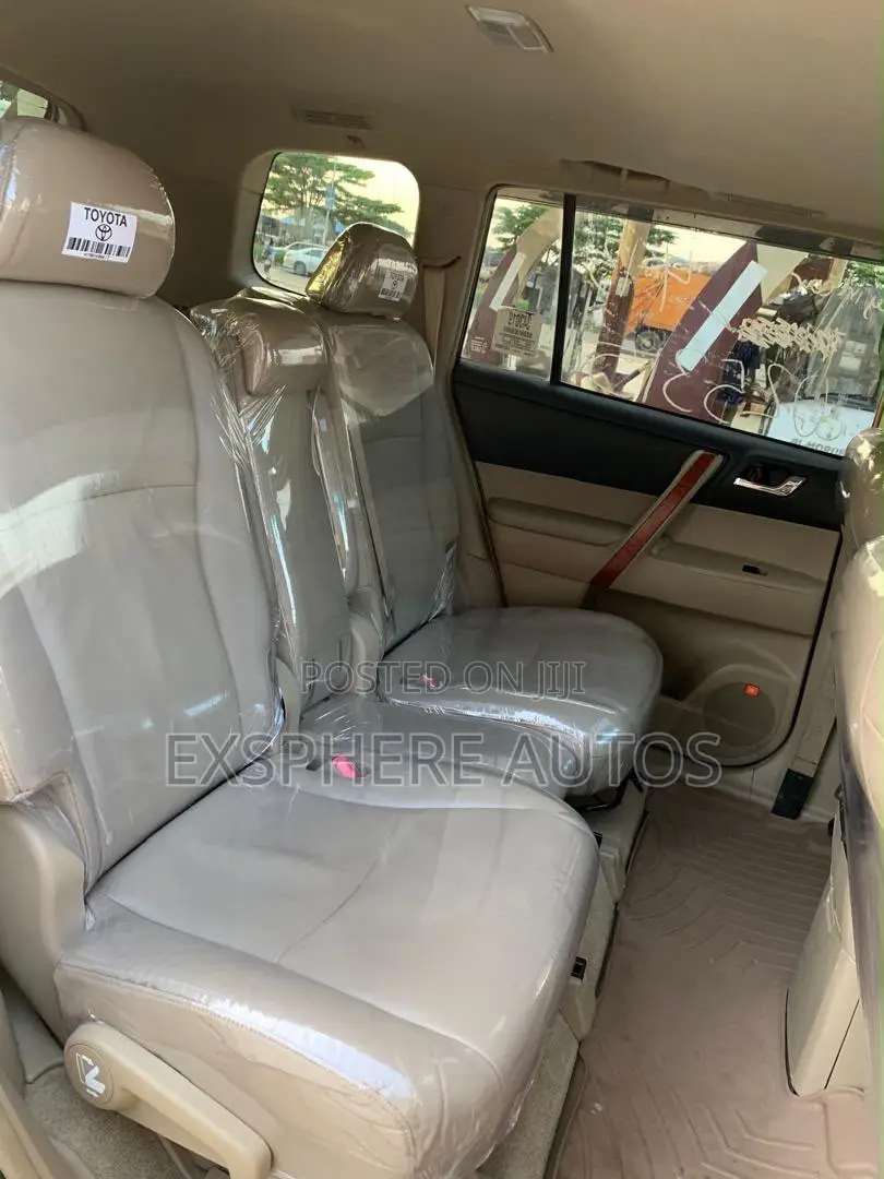 Toyota Highlander 2009 Gold