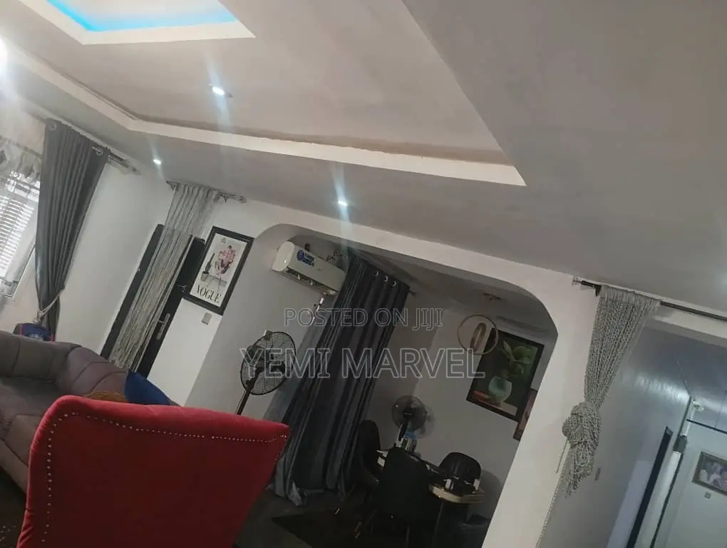 4bdrm Bungalow in Vge Gate 3, Akoto for sale