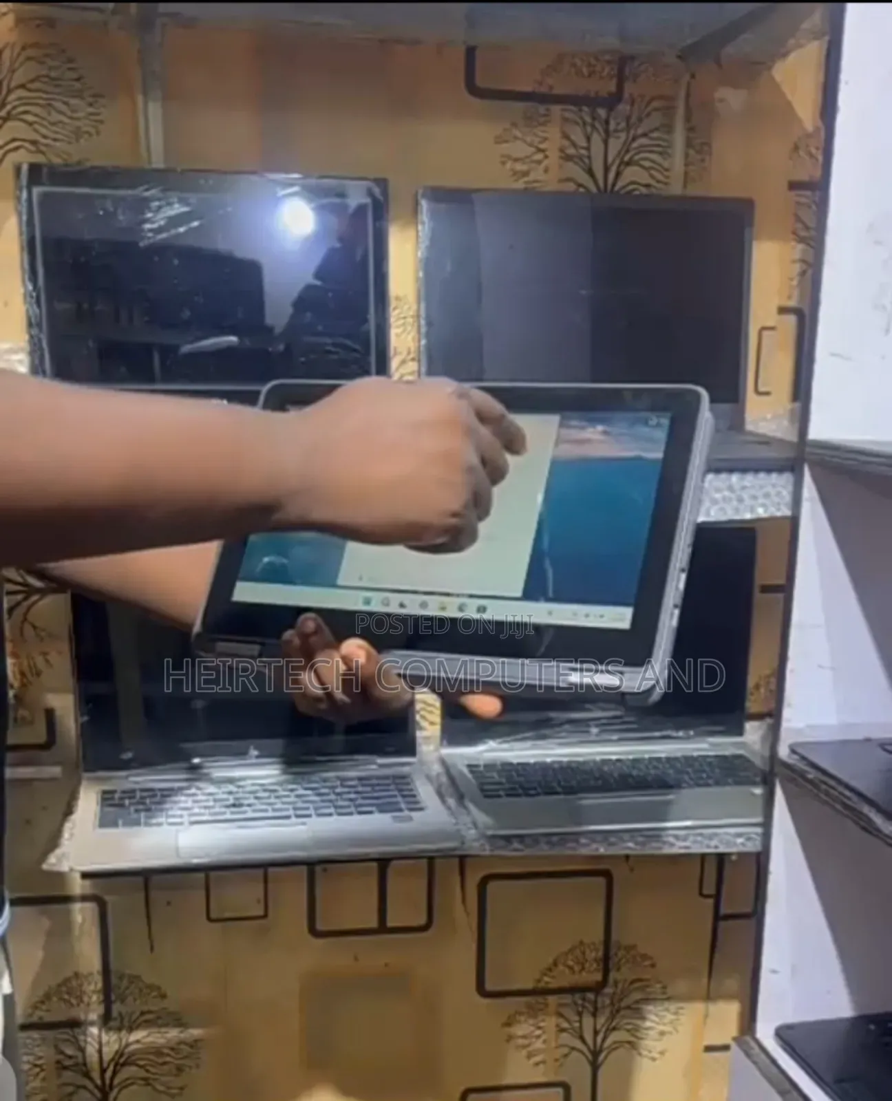 Laptop Dell Latitude 3120 8GB Intel Pentium SSD 256GB