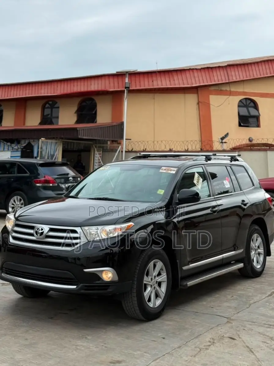 Toyota Highlander 2013 Black