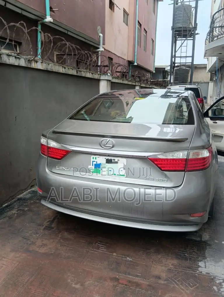 Lexus ES 350 FWD 2014 Gold