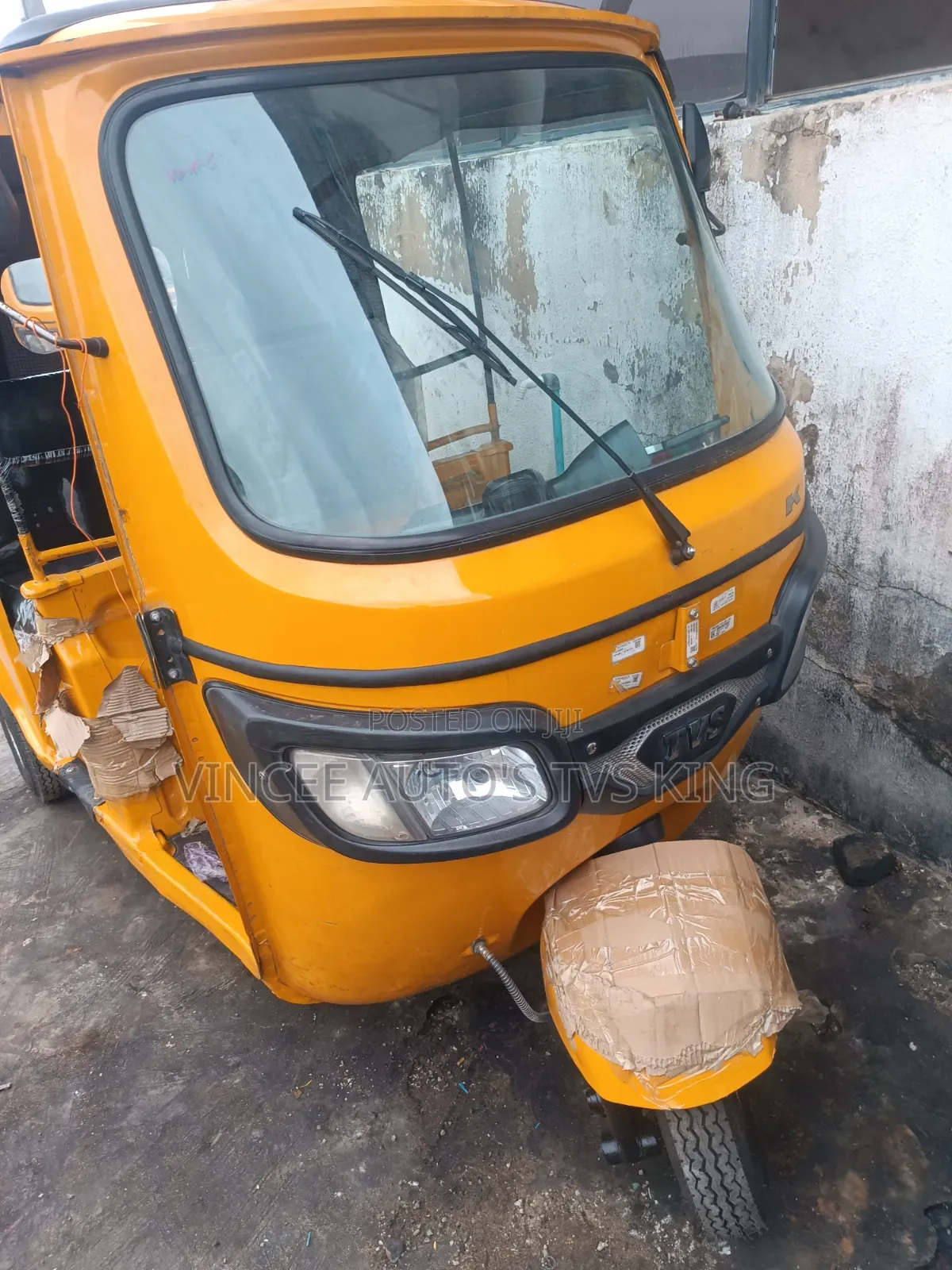 TVS XL 100 i-Touch 2025 Yellow