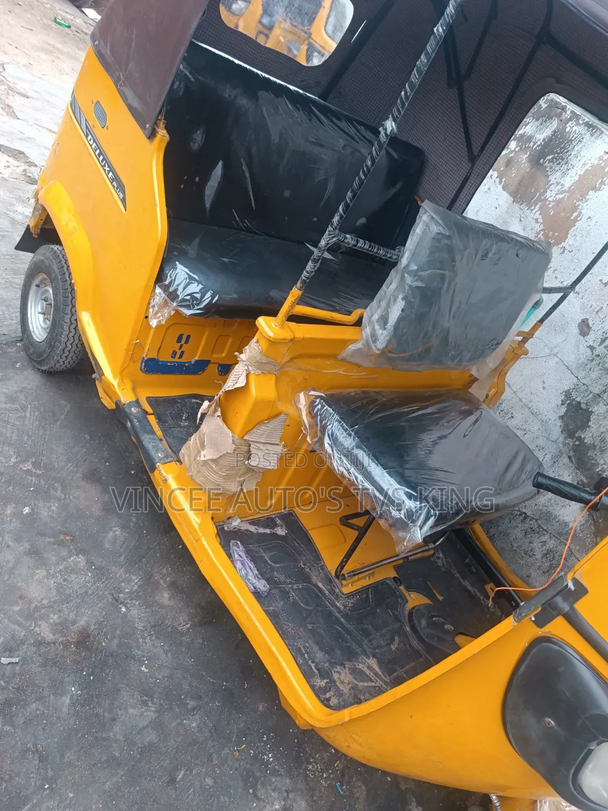 TVS XL 100 i-Touch 2025 Yellow