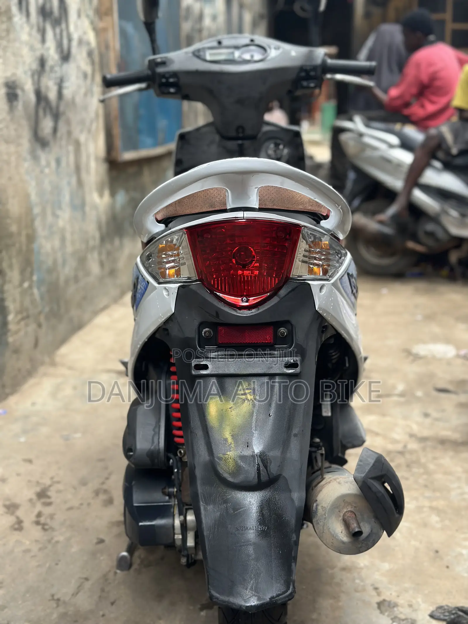 Kymco Agility 2012 White