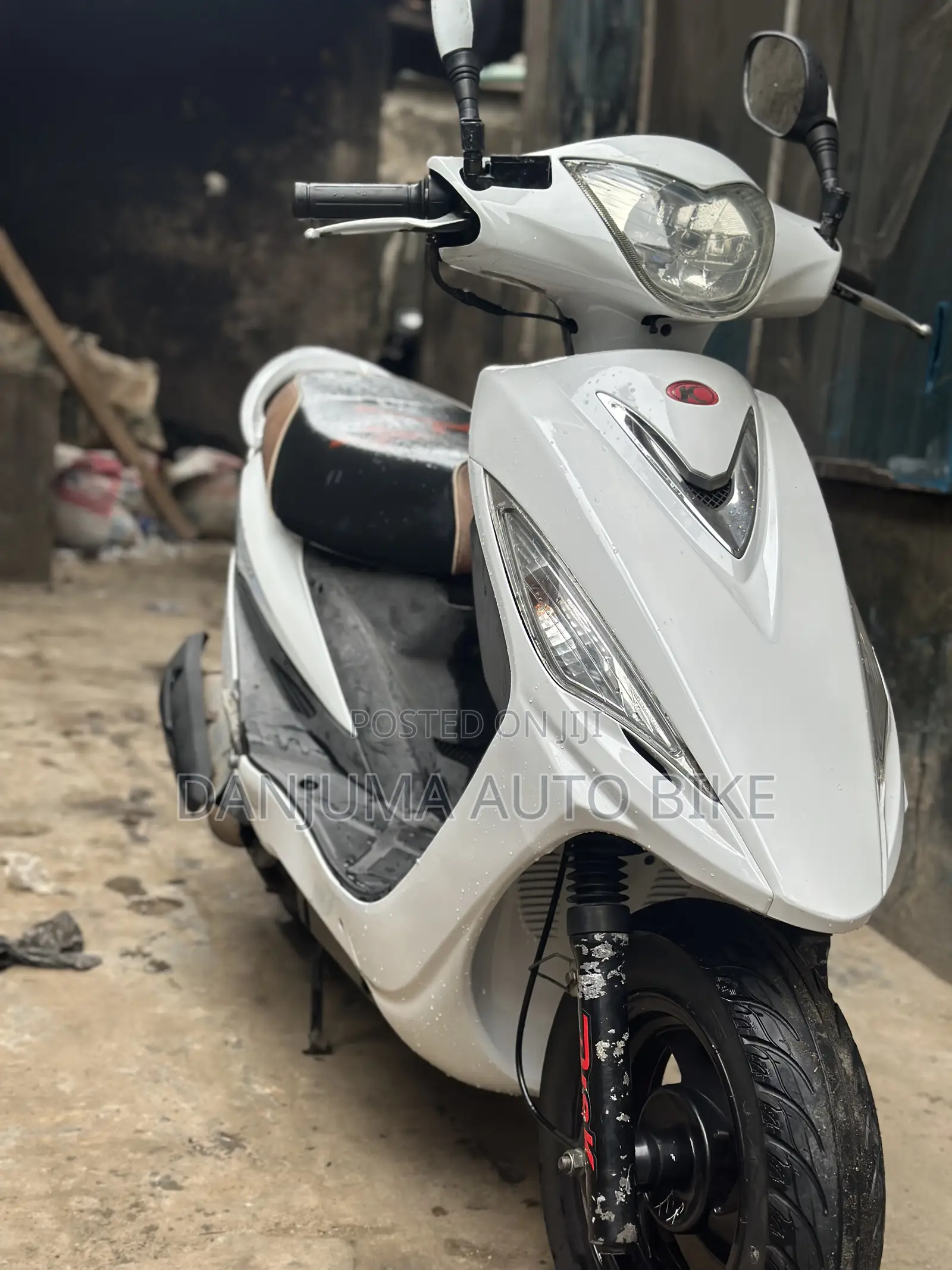 Kymco Agility 2012 White
