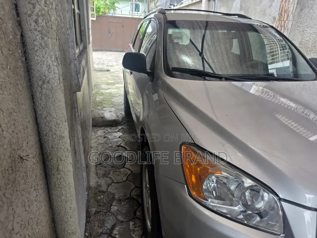 Toyota RAV4 3.5 4x4 2010 Silver
